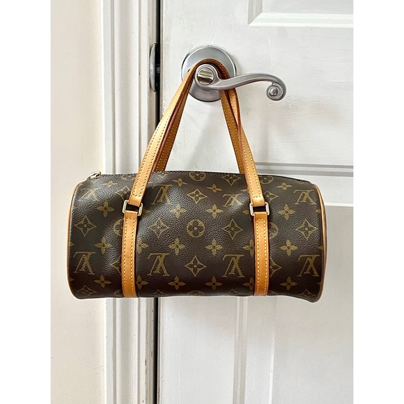 Louis Vuitton Monogram Canvas Papillion 26 - Picture 2 of 6